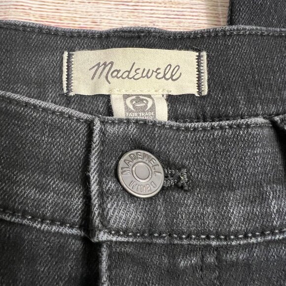 Madewell Black Mid-Rise Kick Out Jeans Size 31P Sustainable Denim - Picture 9 of 10